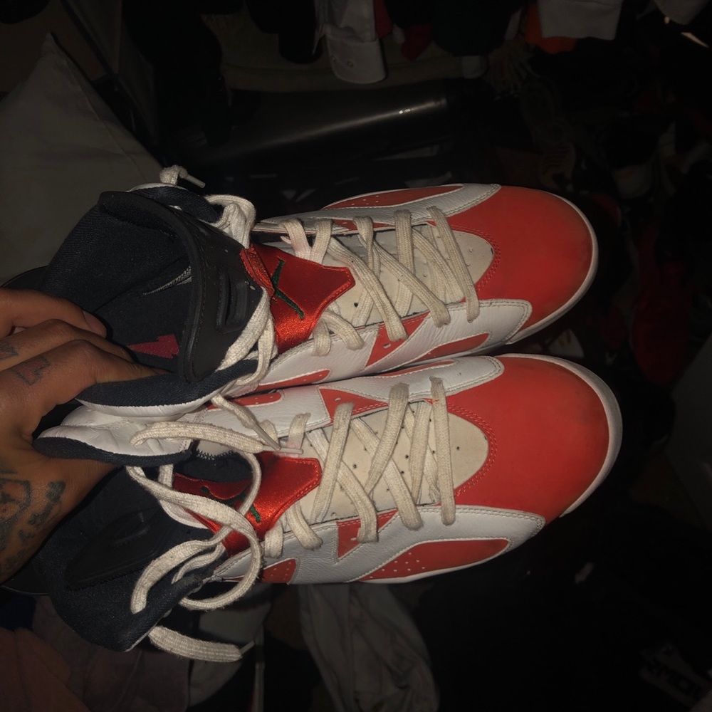 Jordna 6s size 14